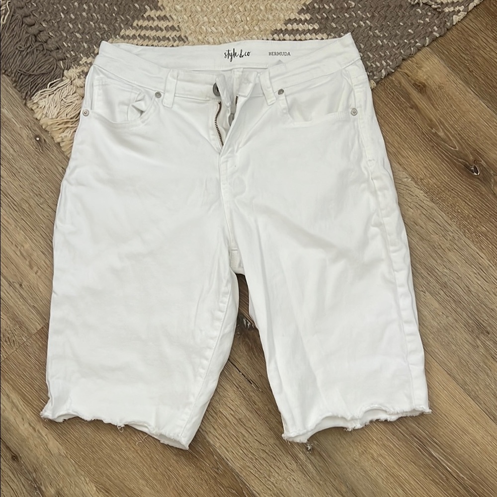 White Style & Co. Bermuda Shorts - Size 6